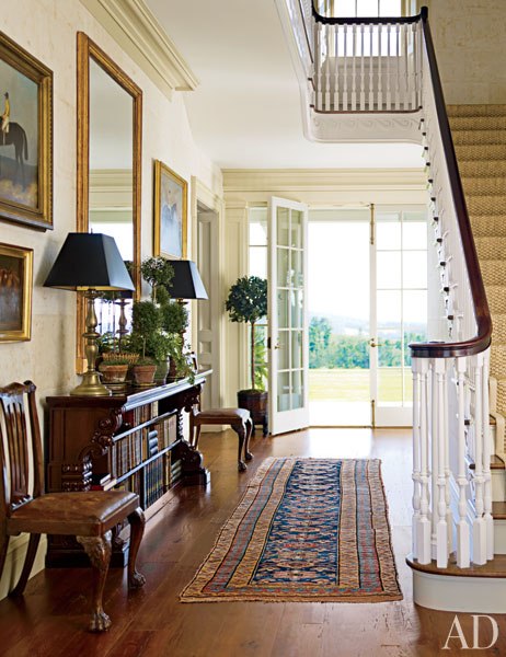 6-item1.rendition.slideshowWideVertical.gil-schafer-farmhouse-02 sikes