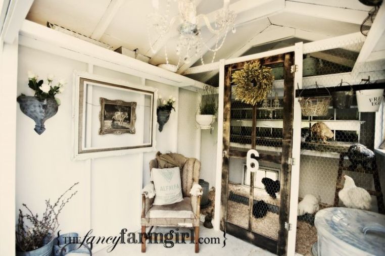 Garden, Home and Party: Backyard buildings