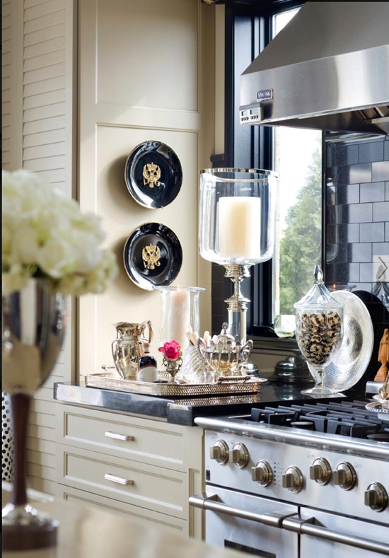 Garden, Home and Party: kitchens, dark or light