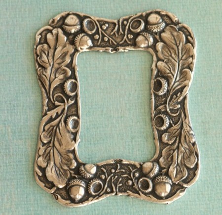 Garden, Home and Party: Acorns