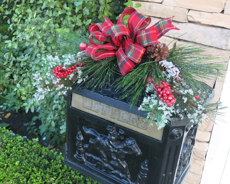 Garden, Home and Party: Happy Christmas