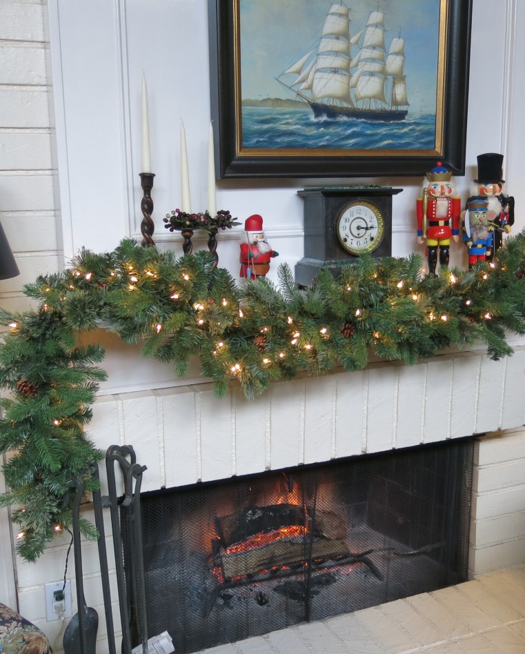 Garden, Home and Party: Mantle clock