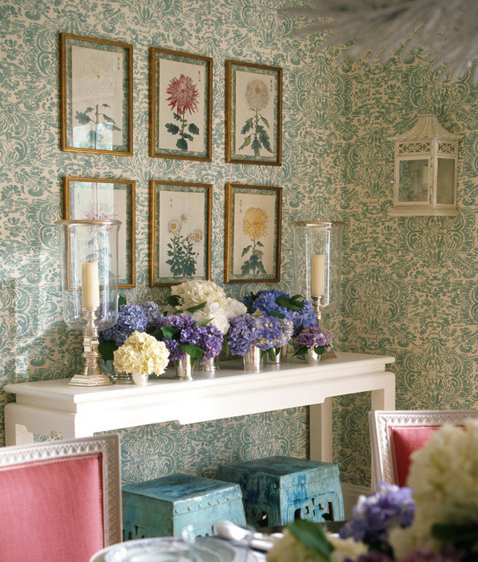 Garden, Home and Party: blue and white, kindness