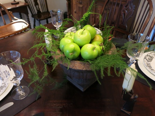 Garden, Home and Party: table setting