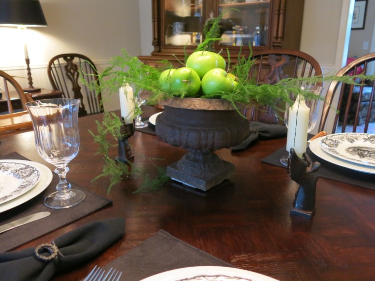 Garden, Home and Party: table setting